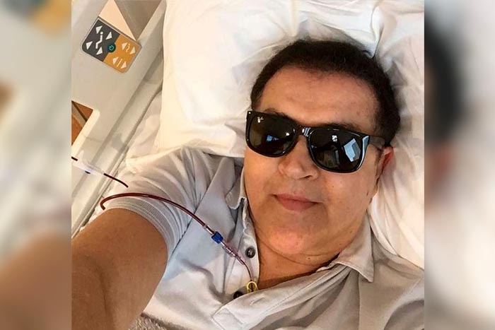 Beto Barbosa faz cirurgia para retirada da bexiga