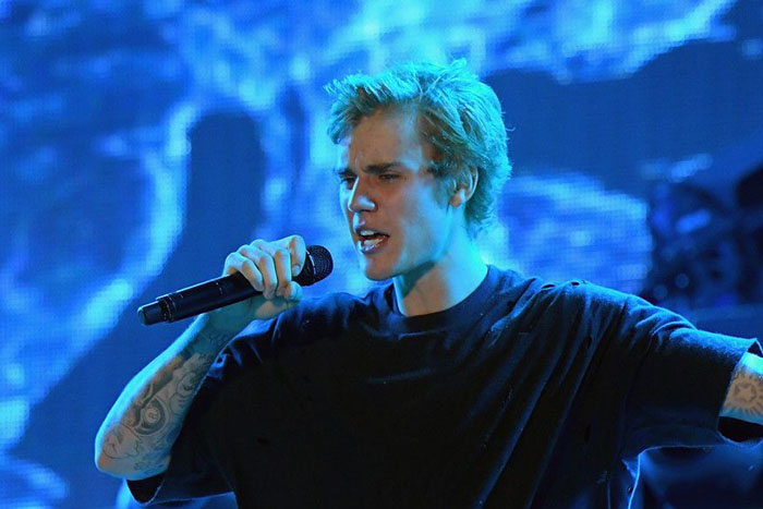 Com medo de atentado, fãs pedem a Justin Bieber para cancelar turnê