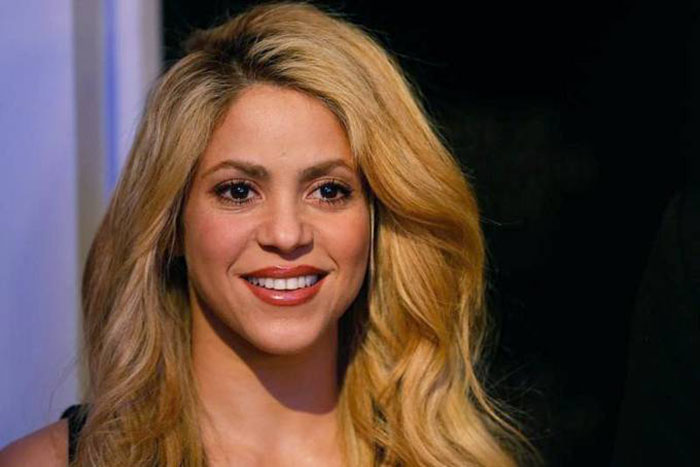 Disco de Shakira estreia no topo das paradas em 34 países