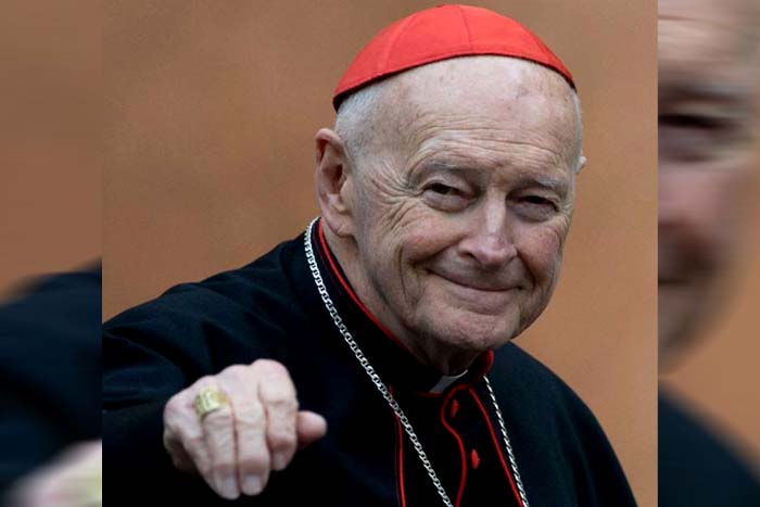 Vaticano expulsa ex-cardeal McCarrick, acusado de abusos sexuais